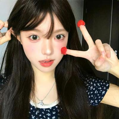 在此一群